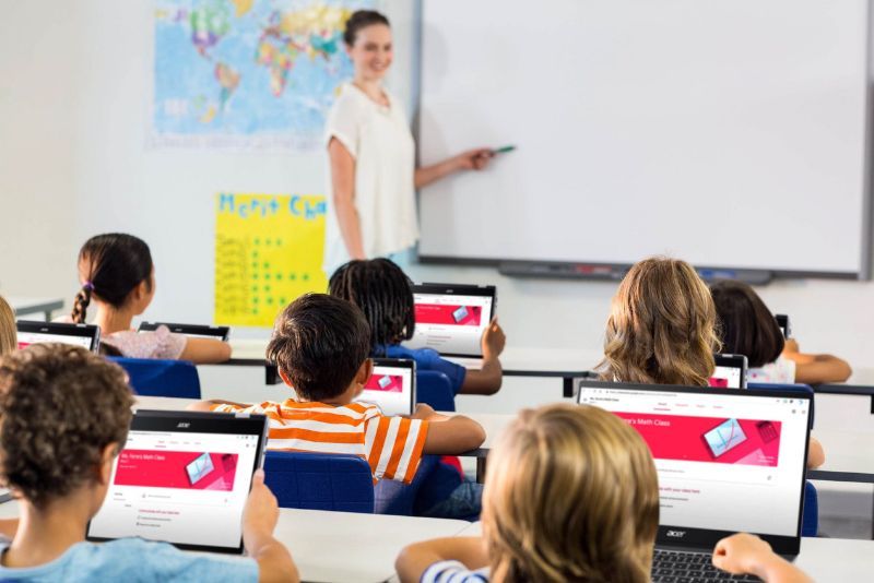 Transformasi Digital di Sekolah: Dampaknya terhadap Pembelajaran Modern